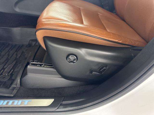 used 2018 Jeep Grand Cherokee car, priced at $22,958