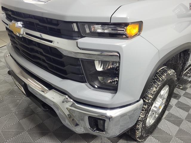 used 2024 Chevrolet Silverado 2500 car, priced at $56,822