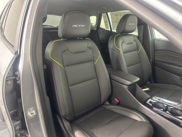 new 2025 Chevrolet Trax car, priced at $26,989