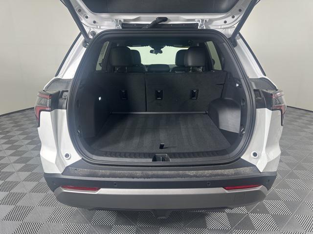 new 2026 Chevrolet Equinox car, priced at $34,045