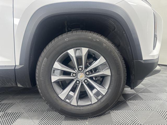 new 2026 Chevrolet Equinox car, priced at $34,045