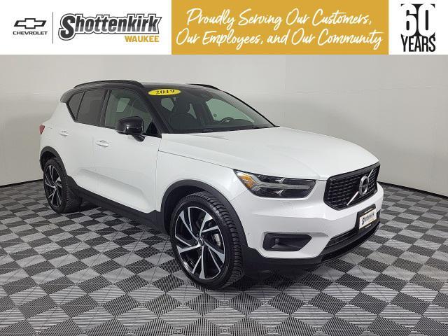 used 2019 Volvo XC40 car, priced at $25,566