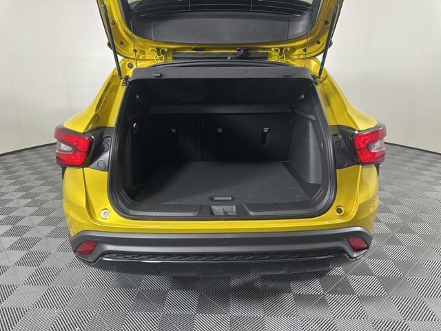 new 2025 Chevrolet Trax car, priced at $28,279