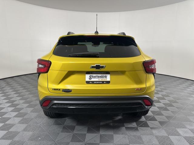 new 2025 Chevrolet Trax car, priced at $28,279