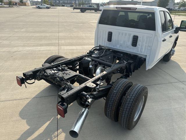 new 2025 Chevrolet Silverado 3500 car, priced at $64,418