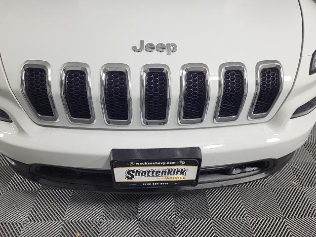 used 2017 Jeep Cherokee car, priced at $13,059