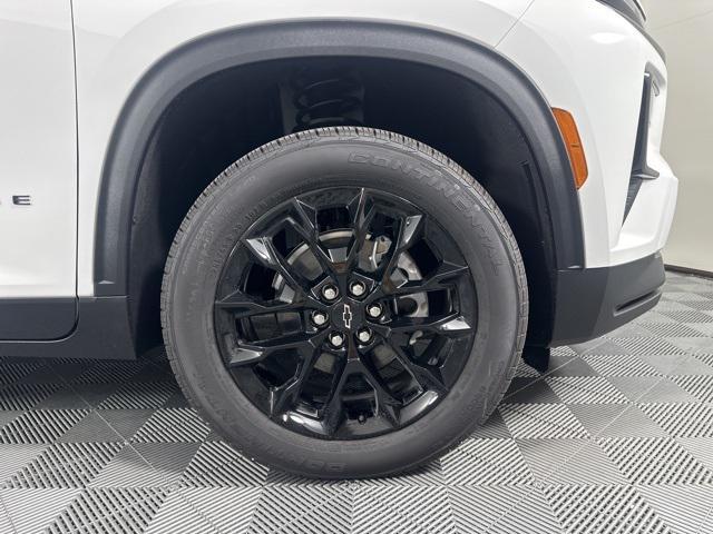 new 2025 Chevrolet Traverse car, priced at $59,095