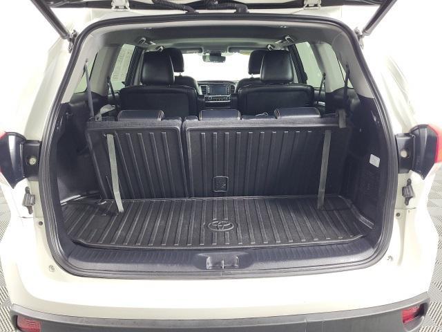 used 2018 Toyota Highlander car, priced at $27,888