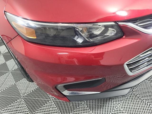 used 2017 Chevrolet Malibu car, priced at $13,136