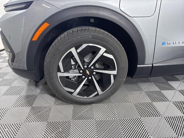 new 2026 Chevrolet Equinox EV car, priced at $45,095