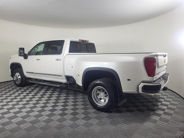 used 2025 Chevrolet Silverado 3500 car, priced at $81,987