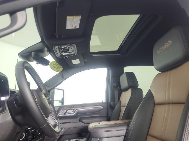 used 2025 Chevrolet Silverado 3500 car, priced at $81,987