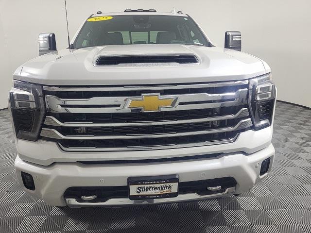 used 2025 Chevrolet Silverado 3500 car, priced at $81,987