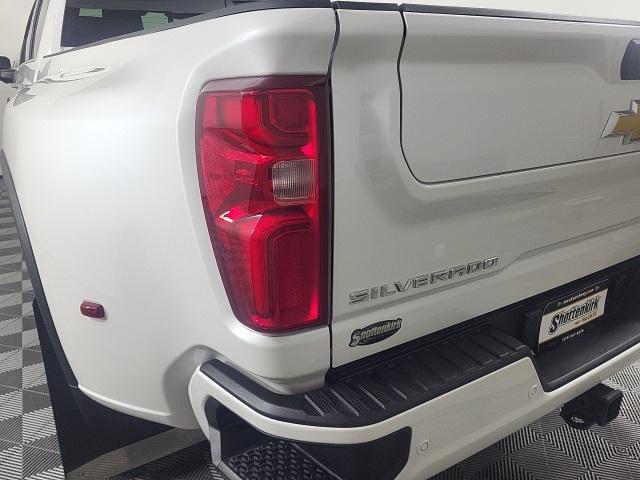 used 2025 Chevrolet Silverado 3500 car, priced at $81,987
