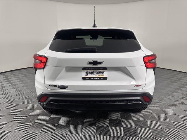 new 2025 Chevrolet Trax car, priced at $25,085