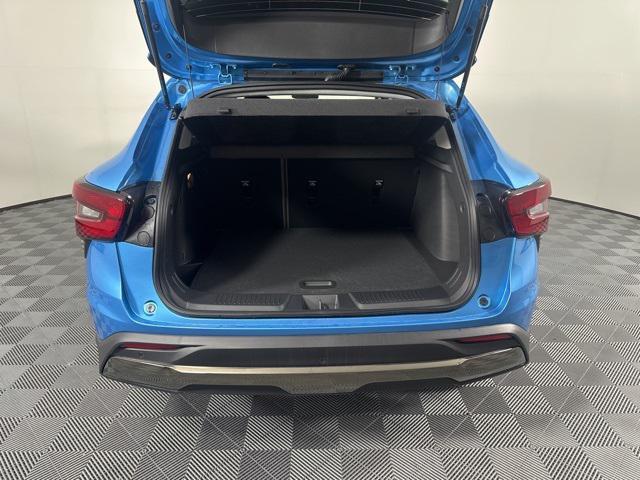 new 2025 Chevrolet Trax car, priced at $27,720