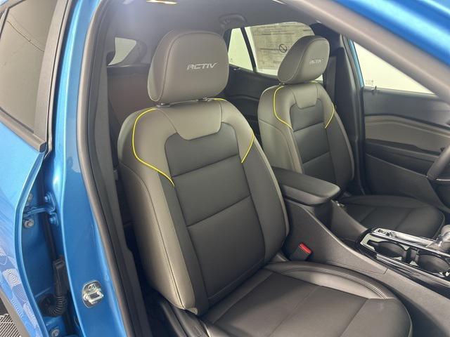 new 2025 Chevrolet Trax car, priced at $27,720