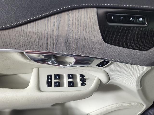 used 2021 Volvo XC90 car, priced at $37,697