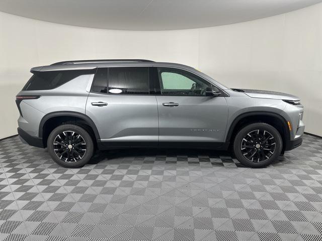 new 2025 Chevrolet Traverse car, priced at $52,130