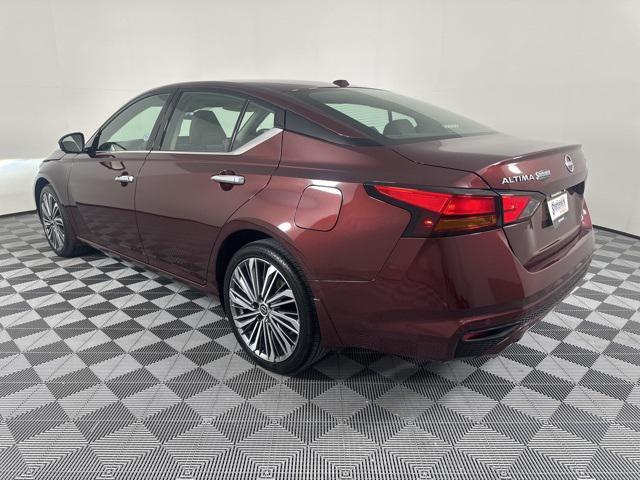 used 2024 Nissan Altima car, priced at $29,252