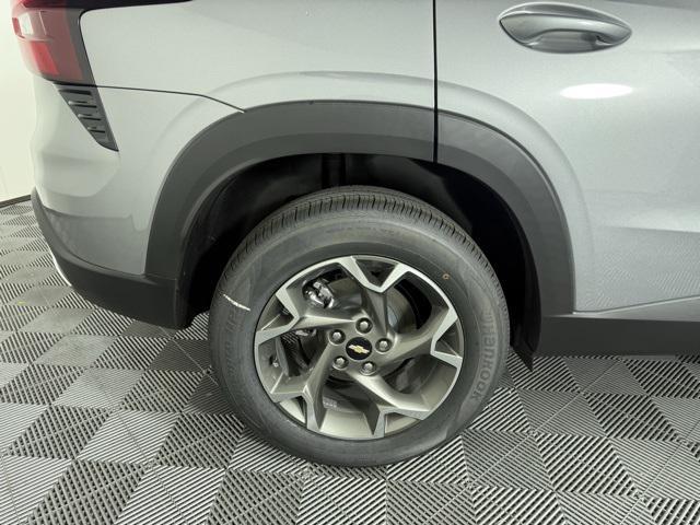 new 2025 Chevrolet Trax car, priced at $25,485