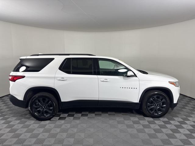 used 2021 Chevrolet Traverse car, priced at $23,901