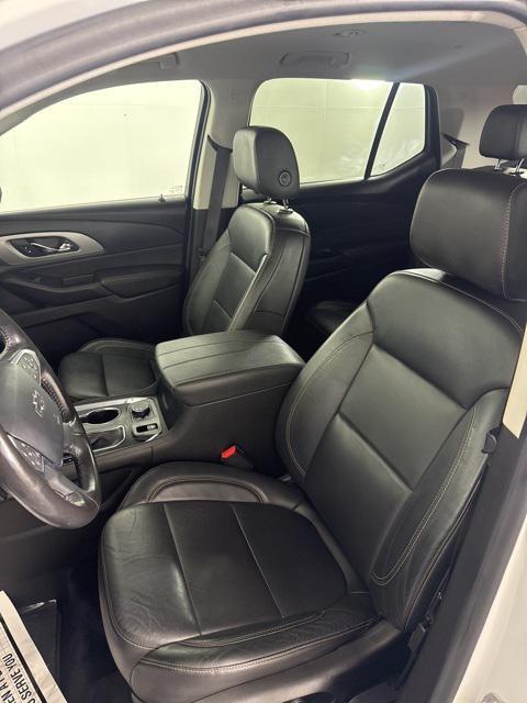 used 2021 Chevrolet Traverse car, priced at $23,901