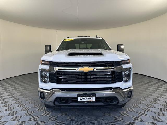 new 2025 Chevrolet Silverado 3500 car, priced at $76,070