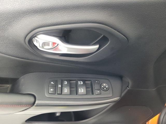 used 2016 Jeep Cherokee car, priced at $11,401
