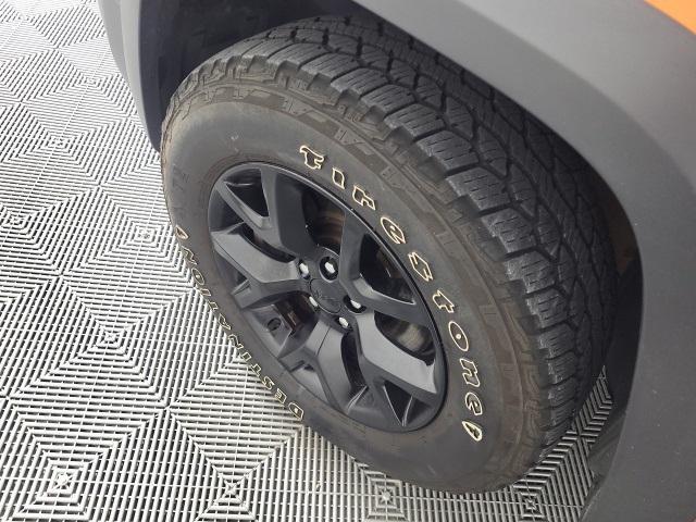 used 2016 Jeep Cherokee car, priced at $11,401