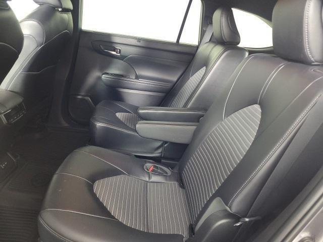 used 2022 Toyota Highlander car, priced at $32,952