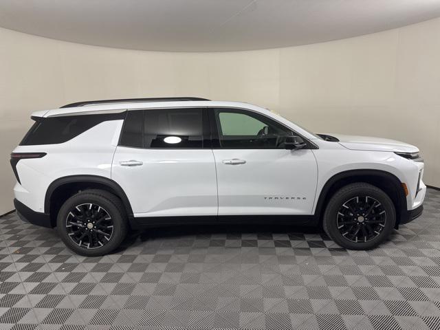 new 2026 Chevrolet Traverse car, priced at $53,350