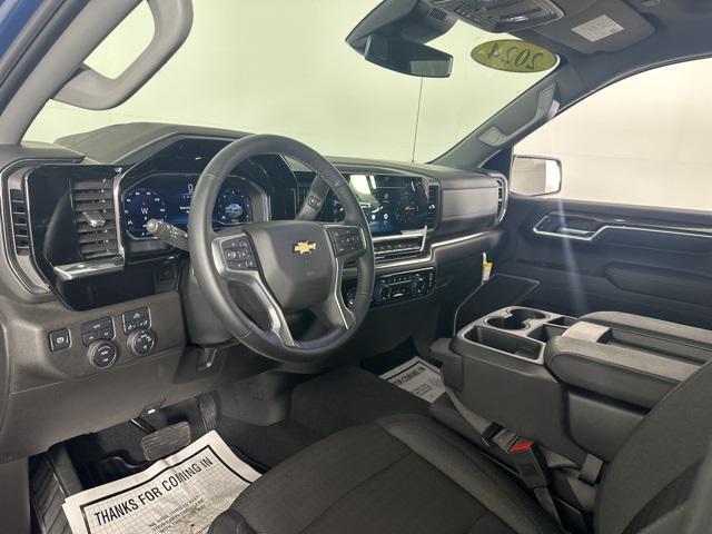 new 2024 Chevrolet Silverado 1500 car, priced at $46,878