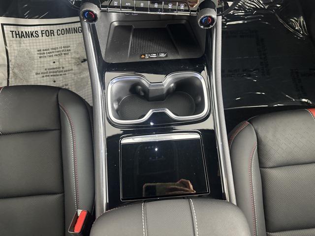 new 2025 Chevrolet Traverse car, priced at $59,095