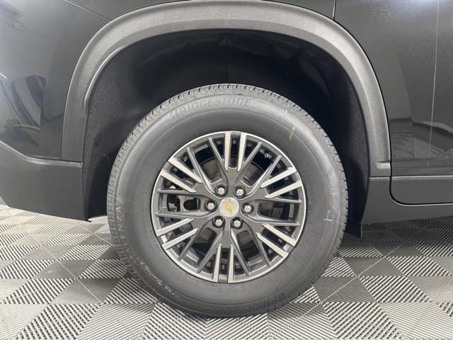 new 2025 Chevrolet Traverse car, priced at $45,695