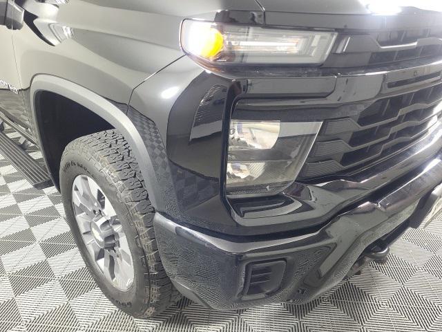 used 2024 Chevrolet Silverado 2500 car, priced at $53,988