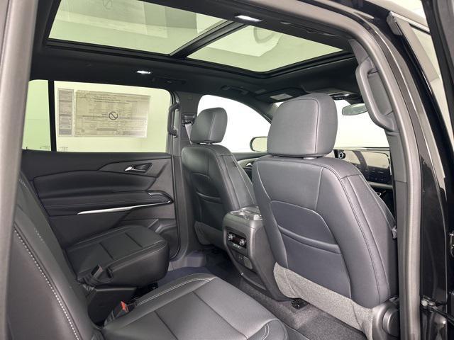new 2025 Chevrolet Traverse car, priced at $48,195