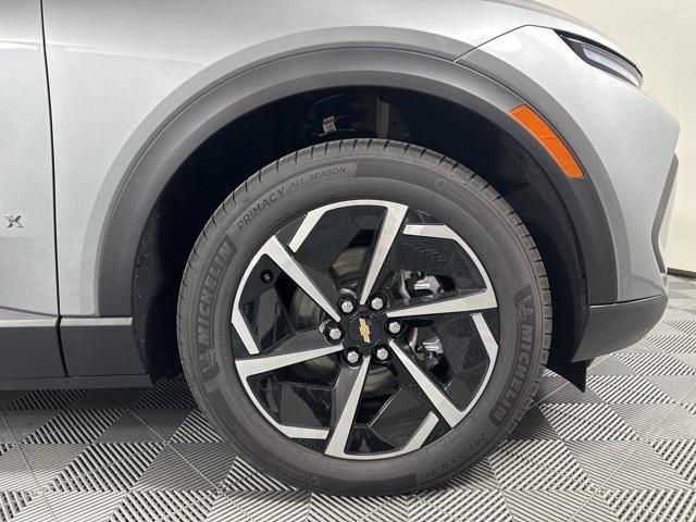 new 2026 Chevrolet Equinox EV car, priced at $34,495