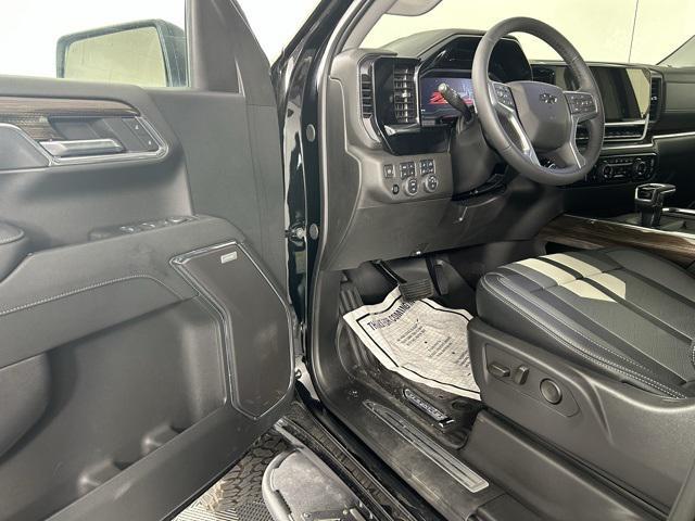 new 2024 Chevrolet Silverado 1500 car, priced at $69,990