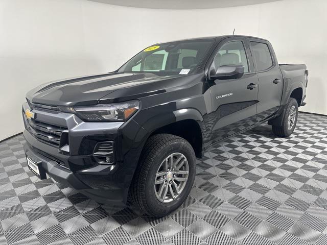 new 2025 Chevrolet Colorado car, priced at $43,365