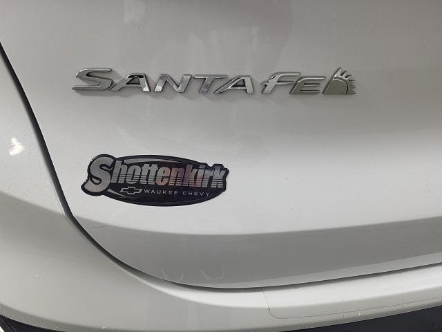 used 2022 Hyundai Santa Fe car, priced at $23,333