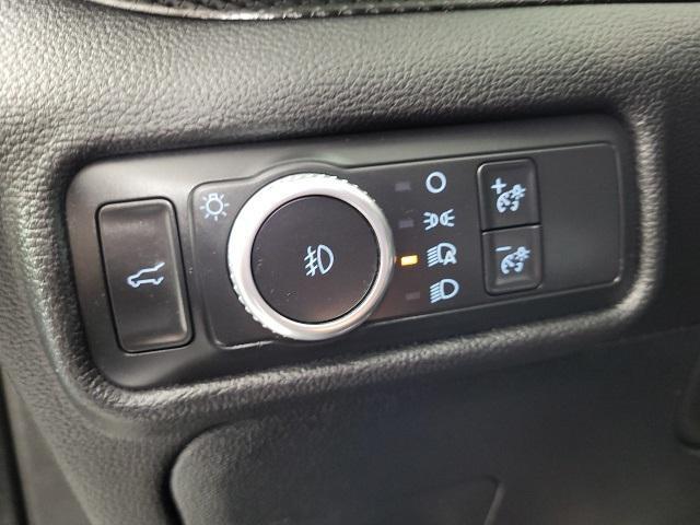 used 2021 Ford Explorer car, priced at $27,914