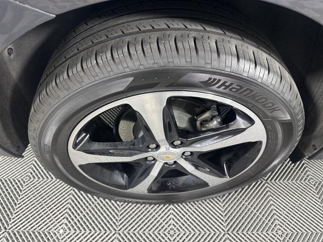 used 2022 Chevrolet Equinox car, priced at $23,954