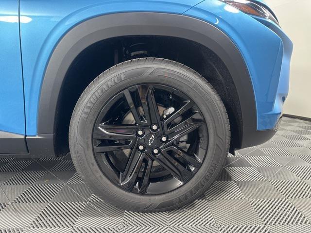 new 2025 Chevrolet Trax car, priced at $27,980
