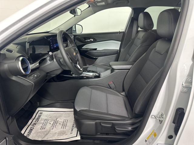 new 2025 Chevrolet Trax car, priced at $24,935