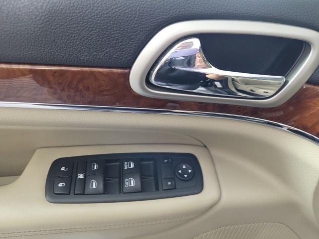 used 2012 Jeep Grand Cherokee car, priced at $10,632