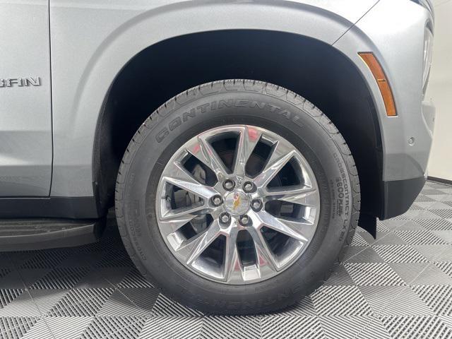 new 2025 Chevrolet Suburban car, priced at $81,795