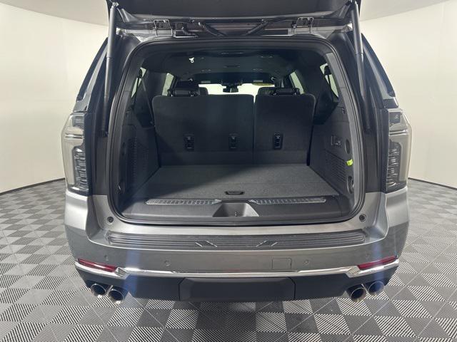 new 2025 Chevrolet Suburban car, priced at $81,795