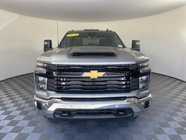 new 2025 Chevrolet Silverado 3500 car, priced at $69,299