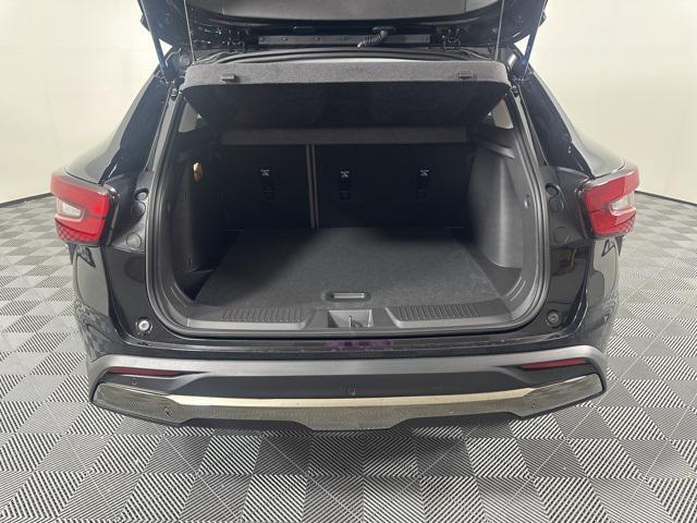 new 2025 Chevrolet Trax car, priced at $27,884
